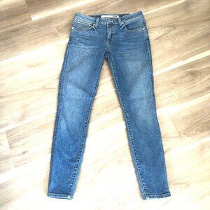 Lovers + Friends Mid-rise Skinny Jean, Style: Ricky, Color: Rivaldi, Size 26